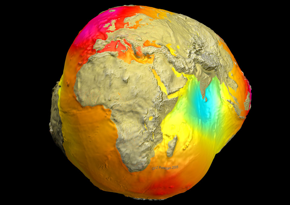 Das Bild zeigt eine deformierte Kugel mit den Kontinenten, vorne liegt Afrika. Die Meere sind farbcodiert von rot über orange und gelb bis blau.